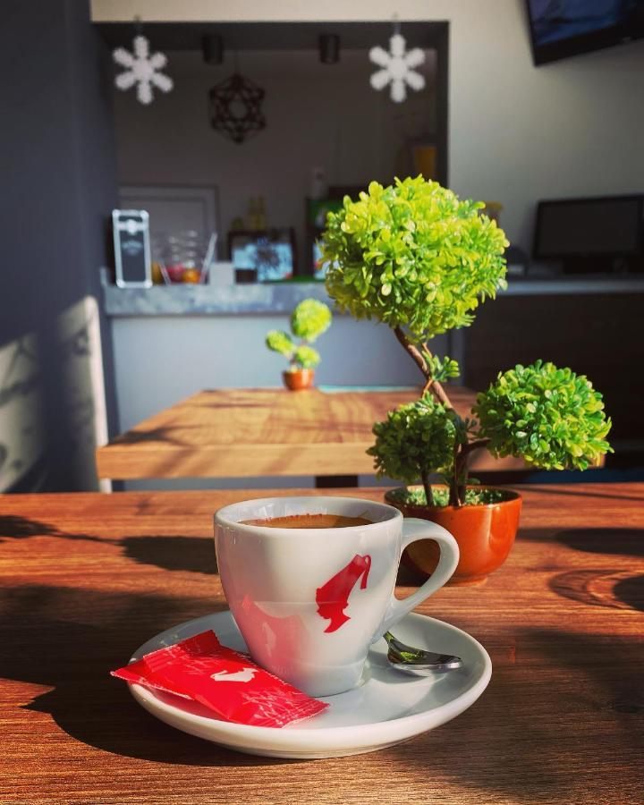 Binta Hostel Вране Экстерьер фото