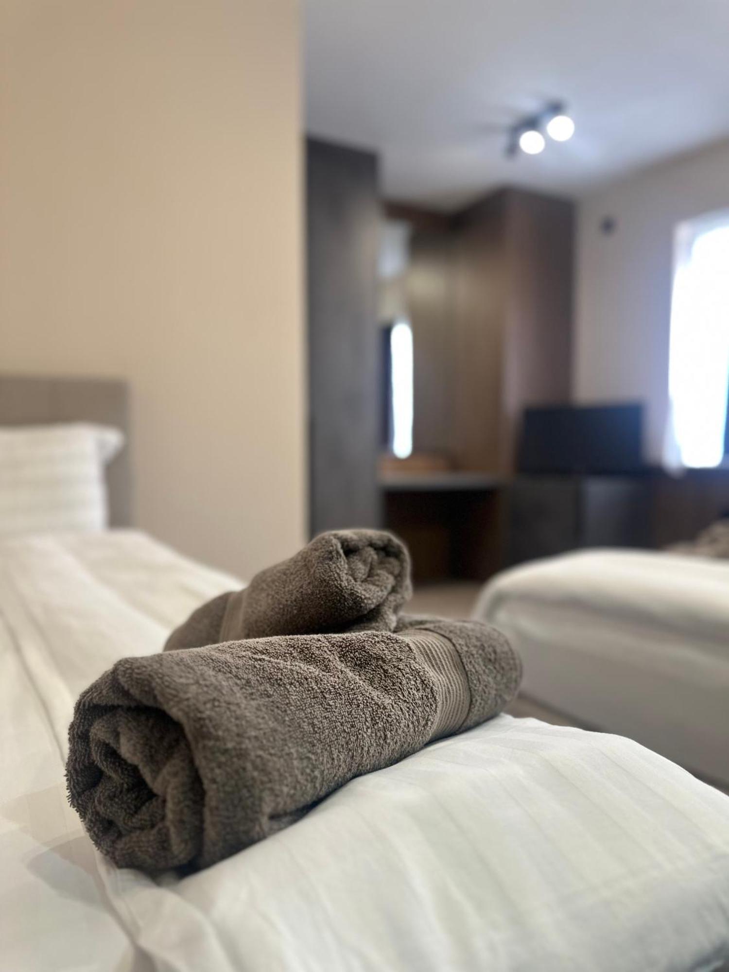 Binta Hostel Вране Экстерьер фото